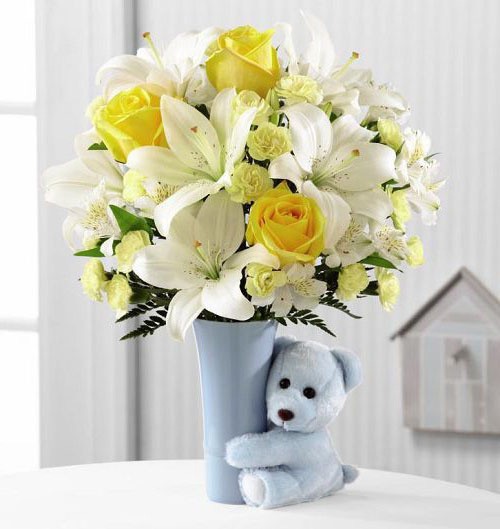 ftd-baby-boy-hug-bouquet-lg_1